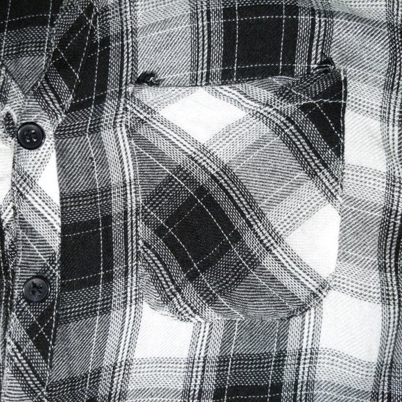 4/$20 | Black & White Plaid Button Up Shirt with tie knot on front bottom - Picture 4 of 10
